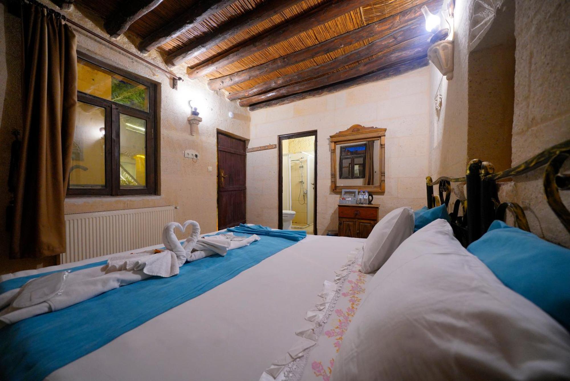 Hotel Antik Cave House Ürgüp Esterno foto