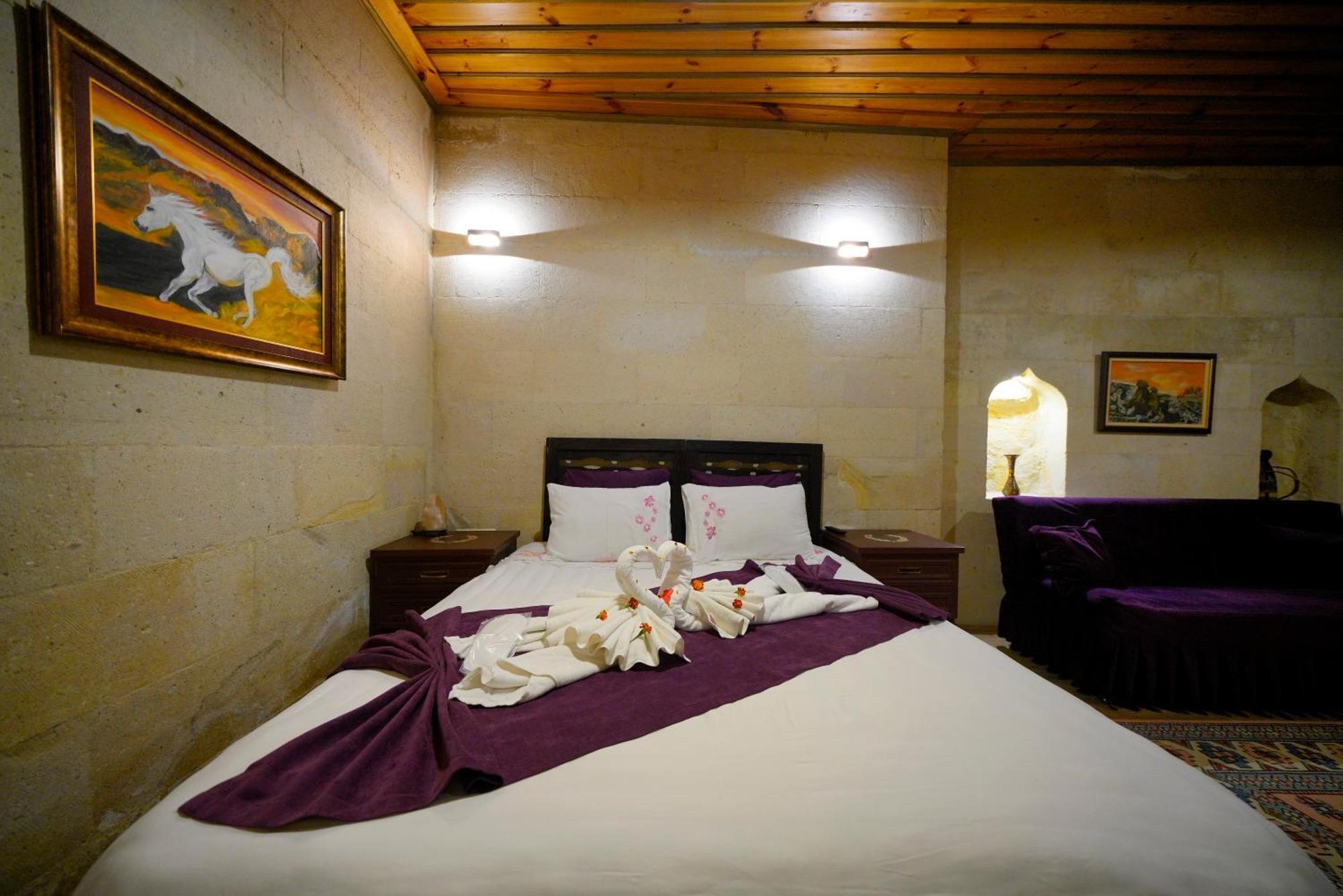 Hotel Antik Cave House Ürgüp Esterno foto