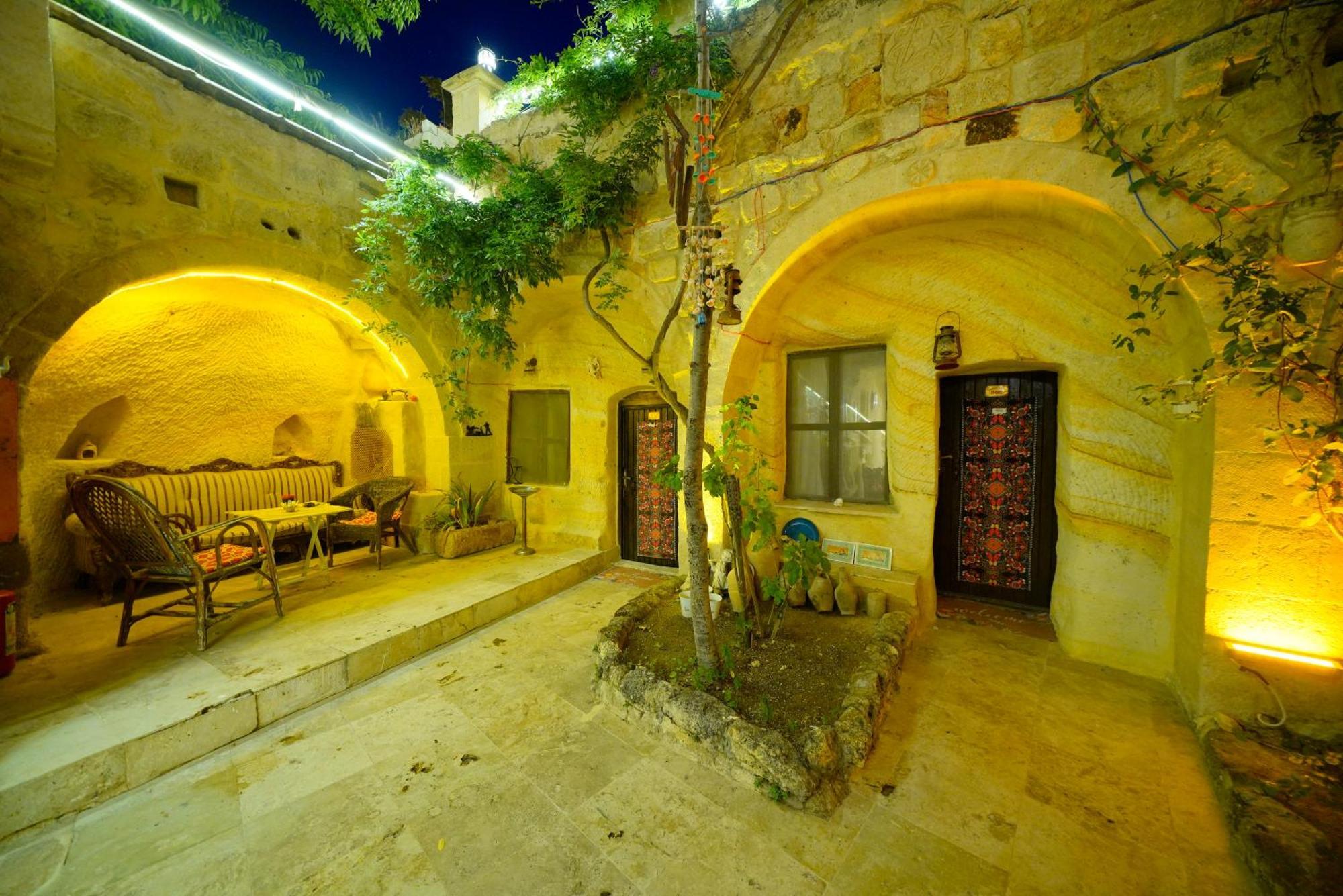 Hotel Antik Cave House Ürgüp Esterno foto